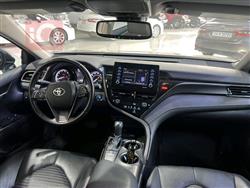 تۆیۆتا کامری